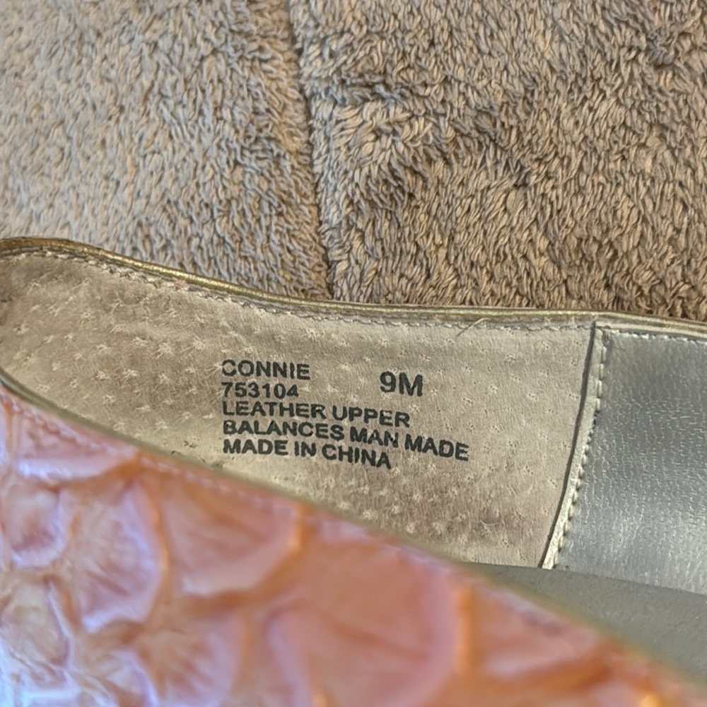 BELLINI “Connie” pumps - Picture 6 of 7